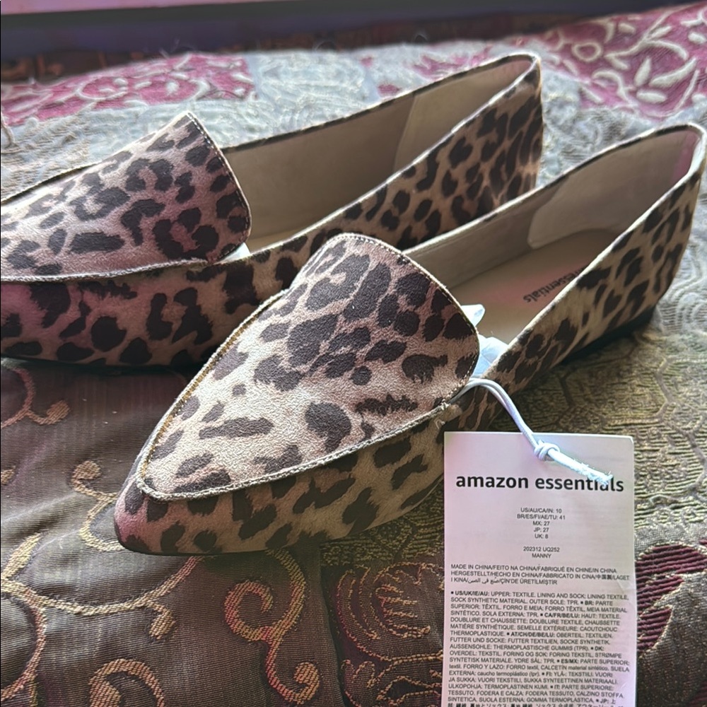 Amazon Essentials Brown Loafers Elegant Flats
